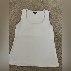 White sleeveless blouse